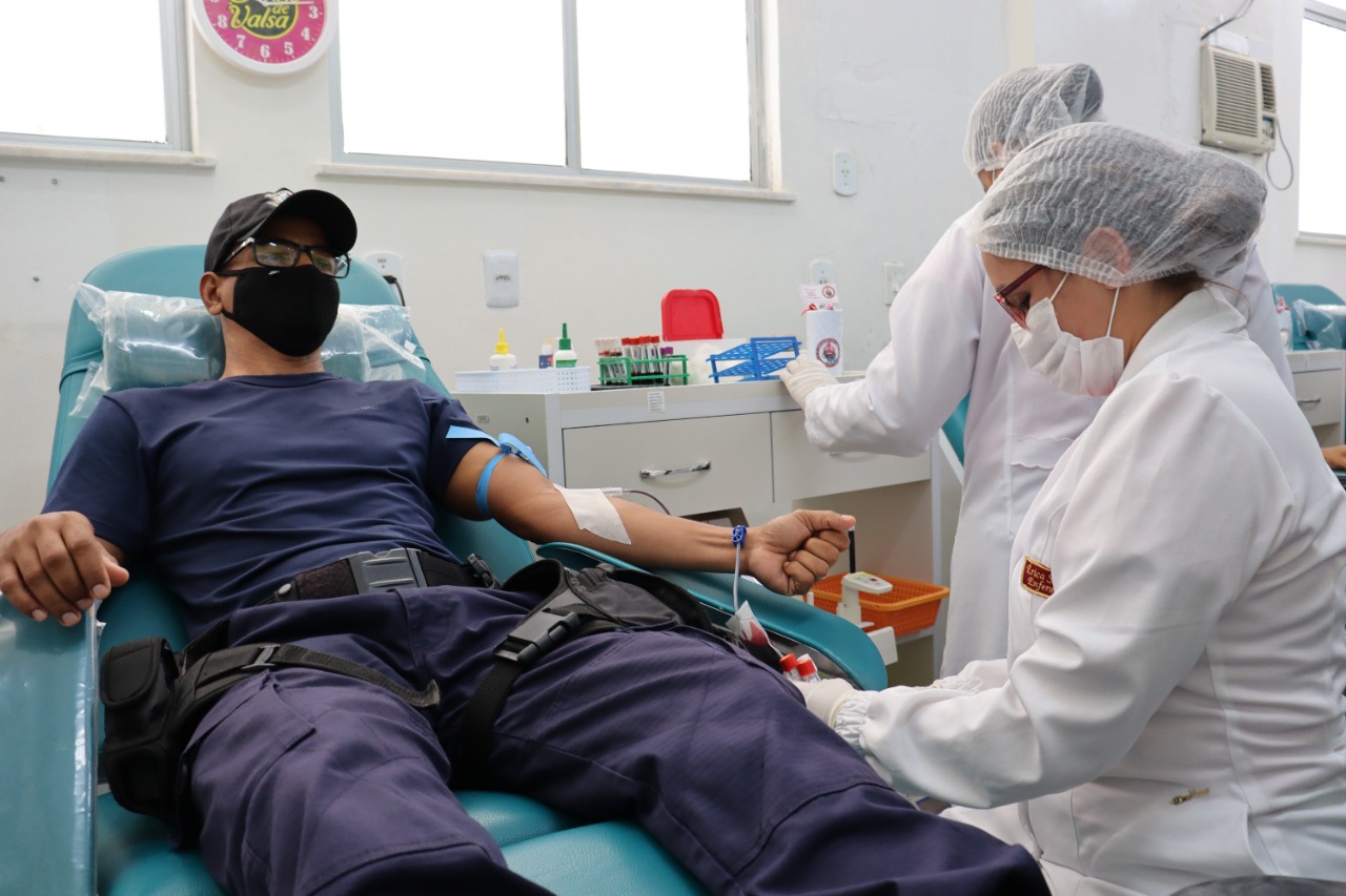 Guarda Civil de Juazeiro colabora com doação de sangue no Dia Nacional do Doador Voluntário