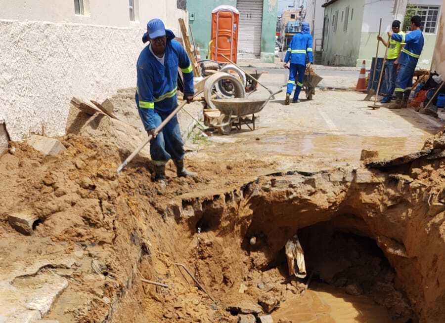 Trabalho acelerado das equipes do SAAE Juazeiro reduz tempo de espera nos atendimentos