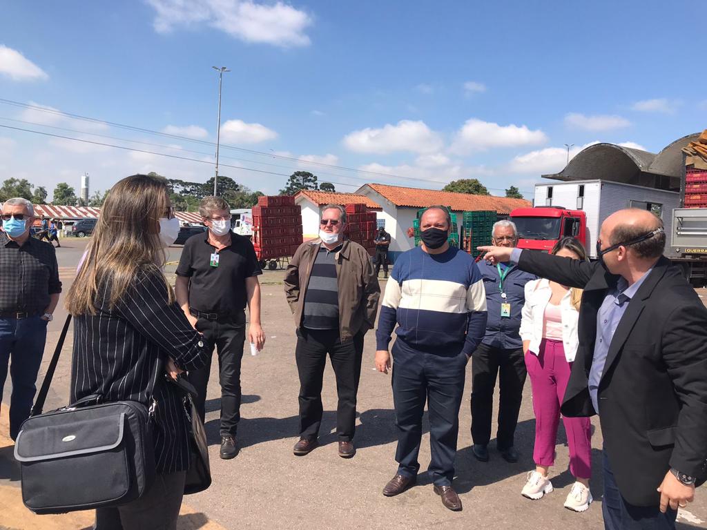 Diretor do Mercado do Produtor de Juazeiro visita o Ceasa de Curitiba-PR