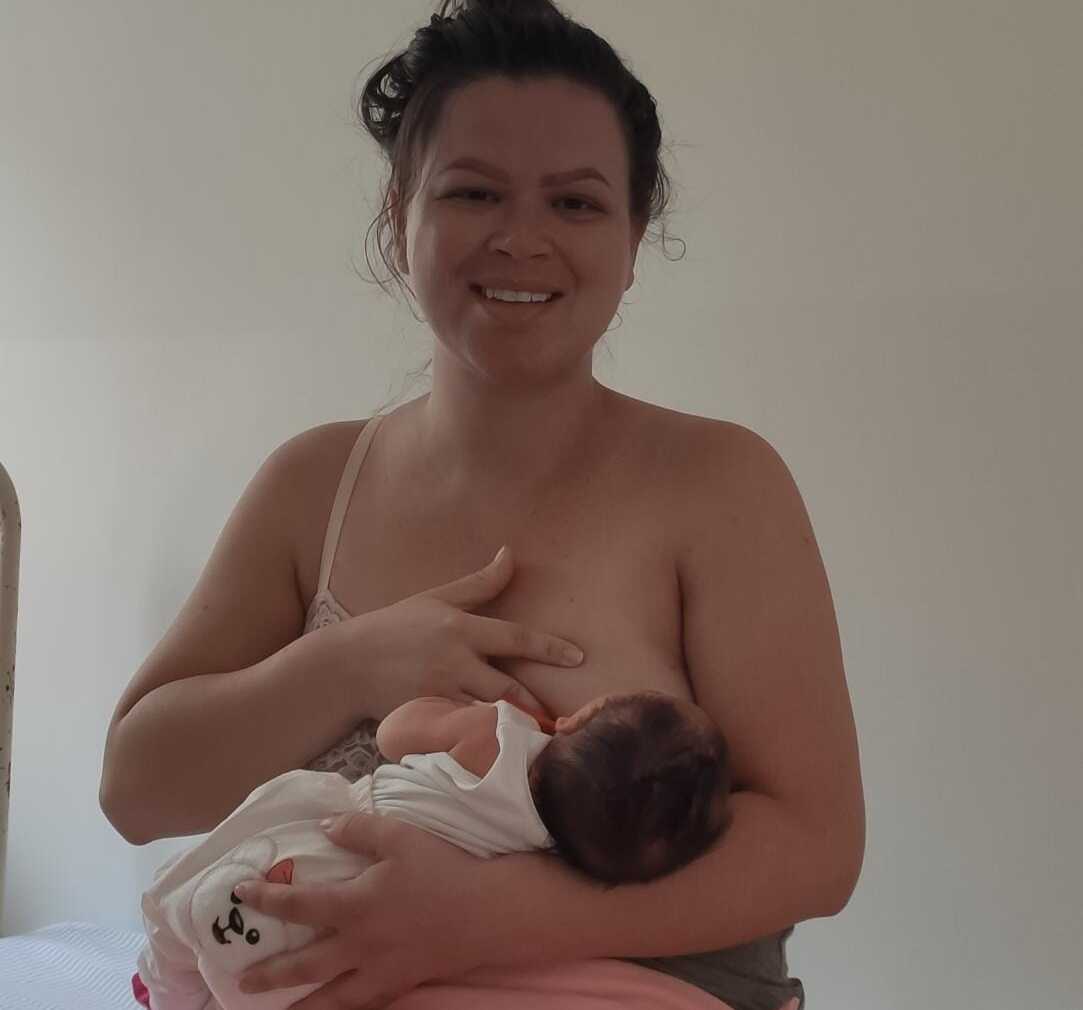 “A equipe nos dá segurança na hora do parto e rapidamente tive minha bebê”, agradece mãe à equipe da Maternidade de Juazeiro