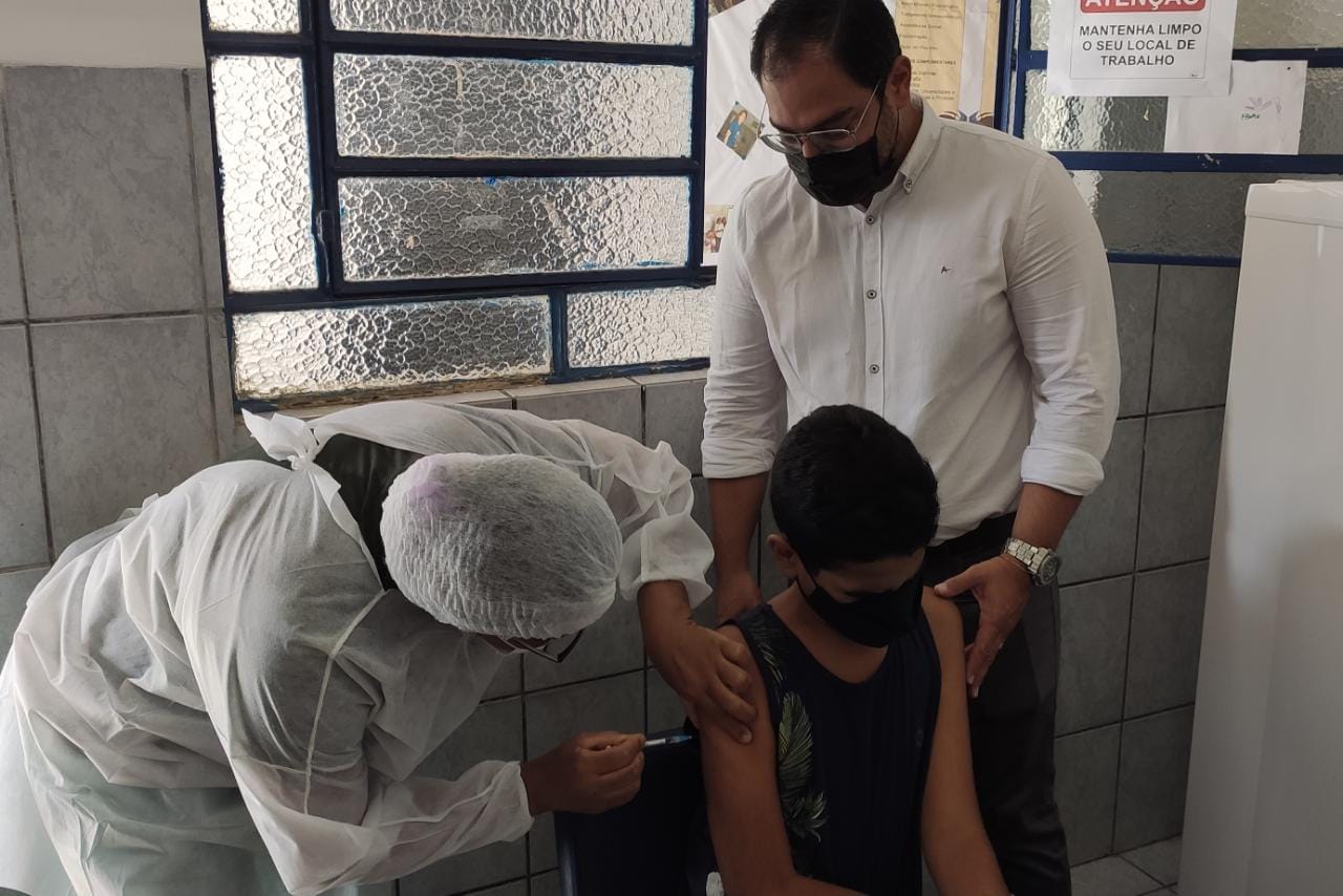 Covid-19: Prefeitura de Juazeiro realiza vacinação de crianças de 5 a 11 anos na Apae