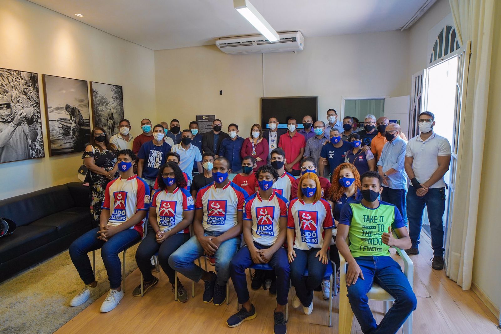 Prefeitura de Juazeiro realiza cerimônia de entrega do Programa Bolsa Atleta Municipal