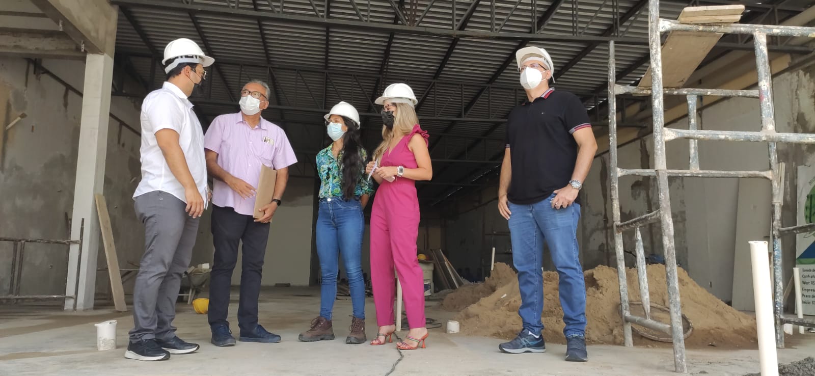 Secretário de Saúde acompanha avanço nas obras de reforma da Policlínica Municipal de Juazeiro