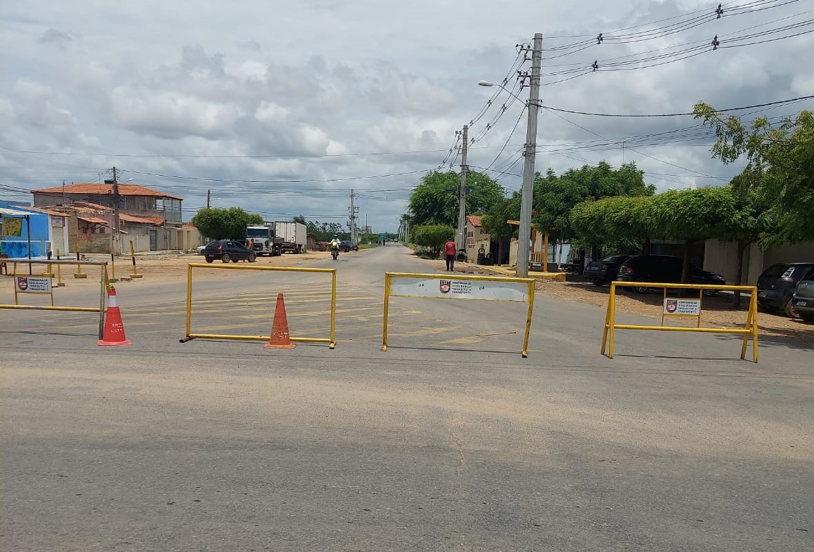 Prefeitura de Juazeiro informa interdição temporária no trânsito entre os bairros São Geraldo e Tabuleiro