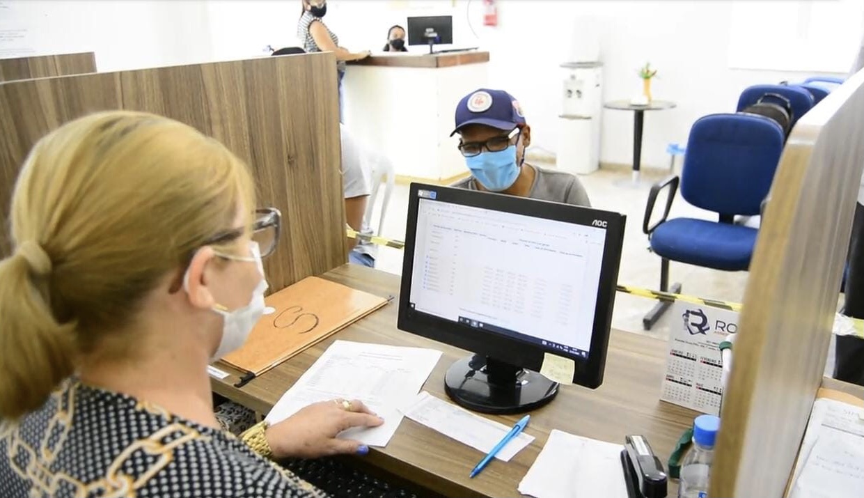 Prefeitura de Juazeiro avança na desburocratização de processos e facilita abertura de empresas; foram mais de mil só em 2021
