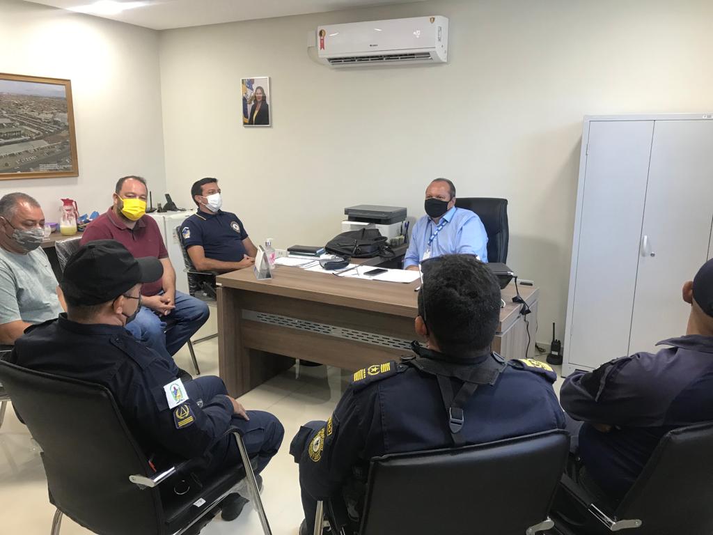 Prefeitura de Juazeiro firma ações para garantir mais segurança nas feiras e mercados do município