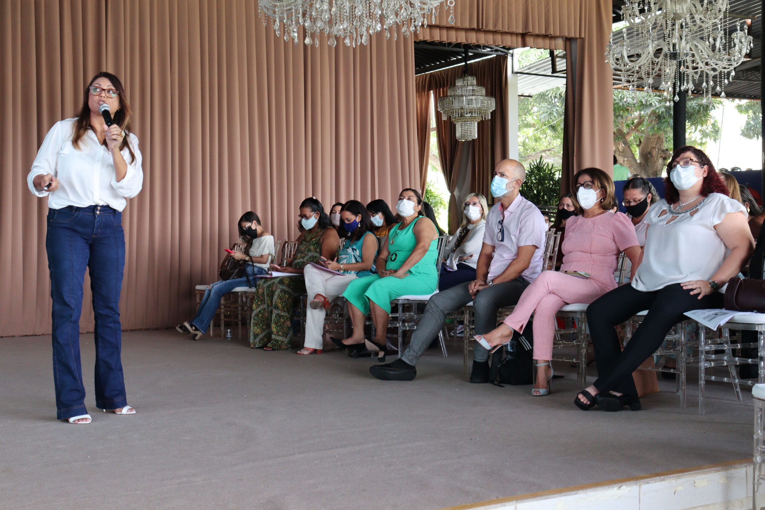 Gestão de políticas públicas educacionais e metas para o ensino marcam último dia de workshop com profissionais da rede municipal de Juazeiro