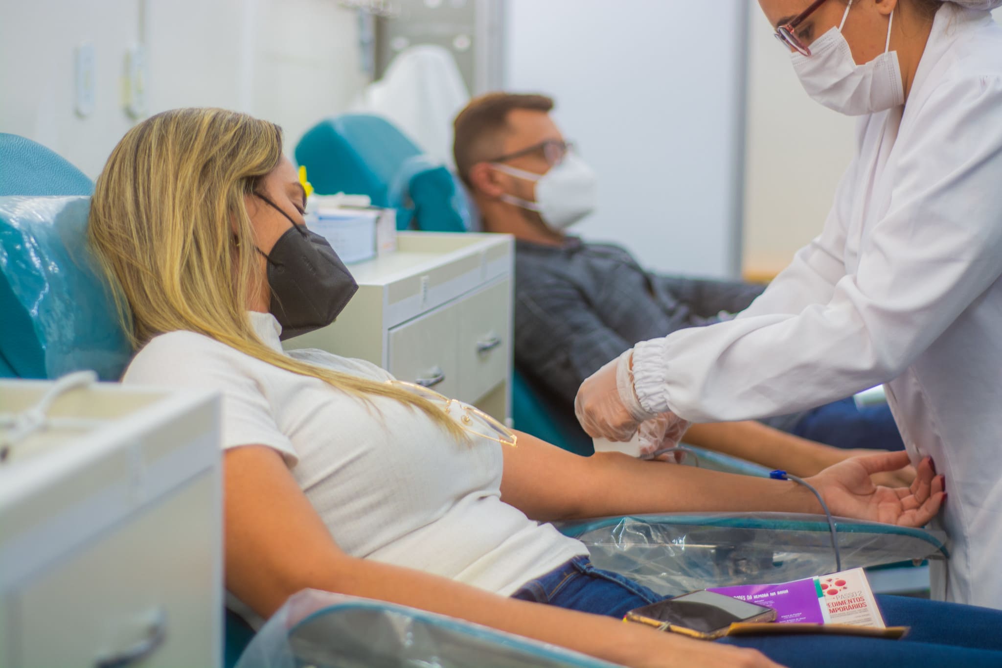 Servidores da UPA de Juazeiro participam de mais um dia de doação de sangue e reforçam campanha