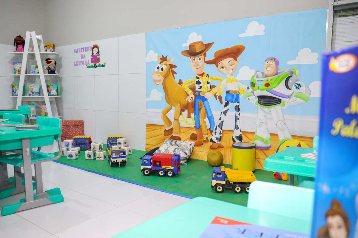 Pela primeira vez na história de forma simultânea, bairro Itaberaba recebe quatro escolas totalmente requalificadas e comunidade celebra: “Estão lindas, nunca vimos isso aqui”