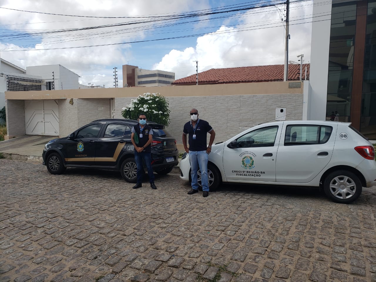 Procon de Juazeiro realiza operação conjunta com CRECI-BA e PE e autua imobiliárias por propaganda enganosa