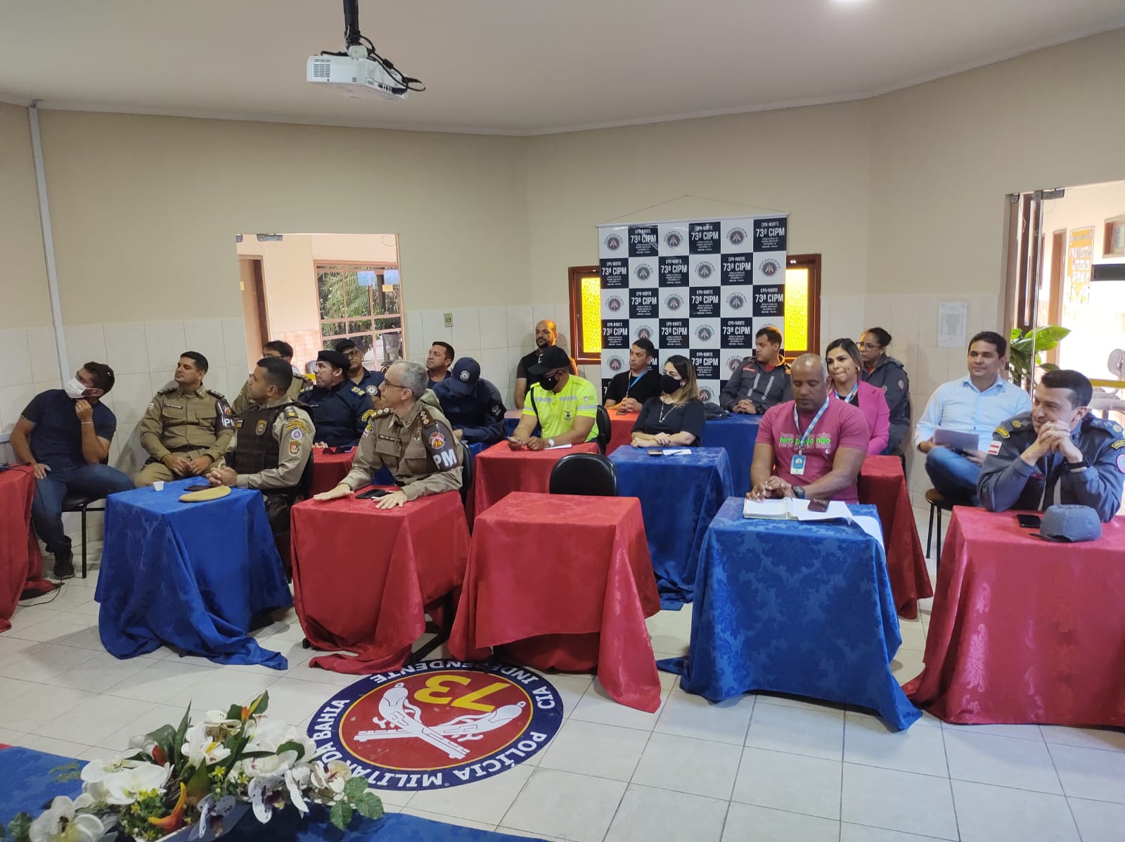 Prefeitura e forças de segurança de Juazeiro participam de última reunião operacional antes do show de Ivete Sangalo