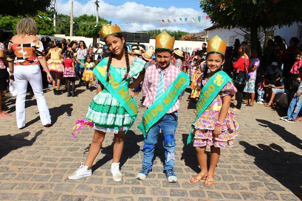 Festejos juninos marcam início de recesso escolar em escolas da rede municipal de Juazeiro