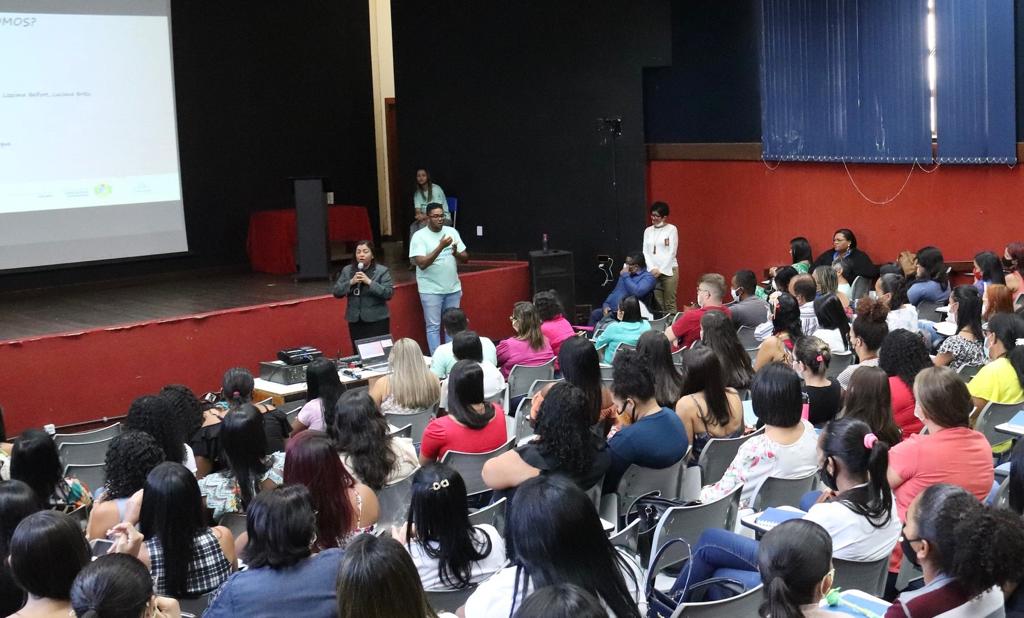 Prefeitura de Juazeiro promove capacitação dos auxiliares de Atendimento Educacional Especializado