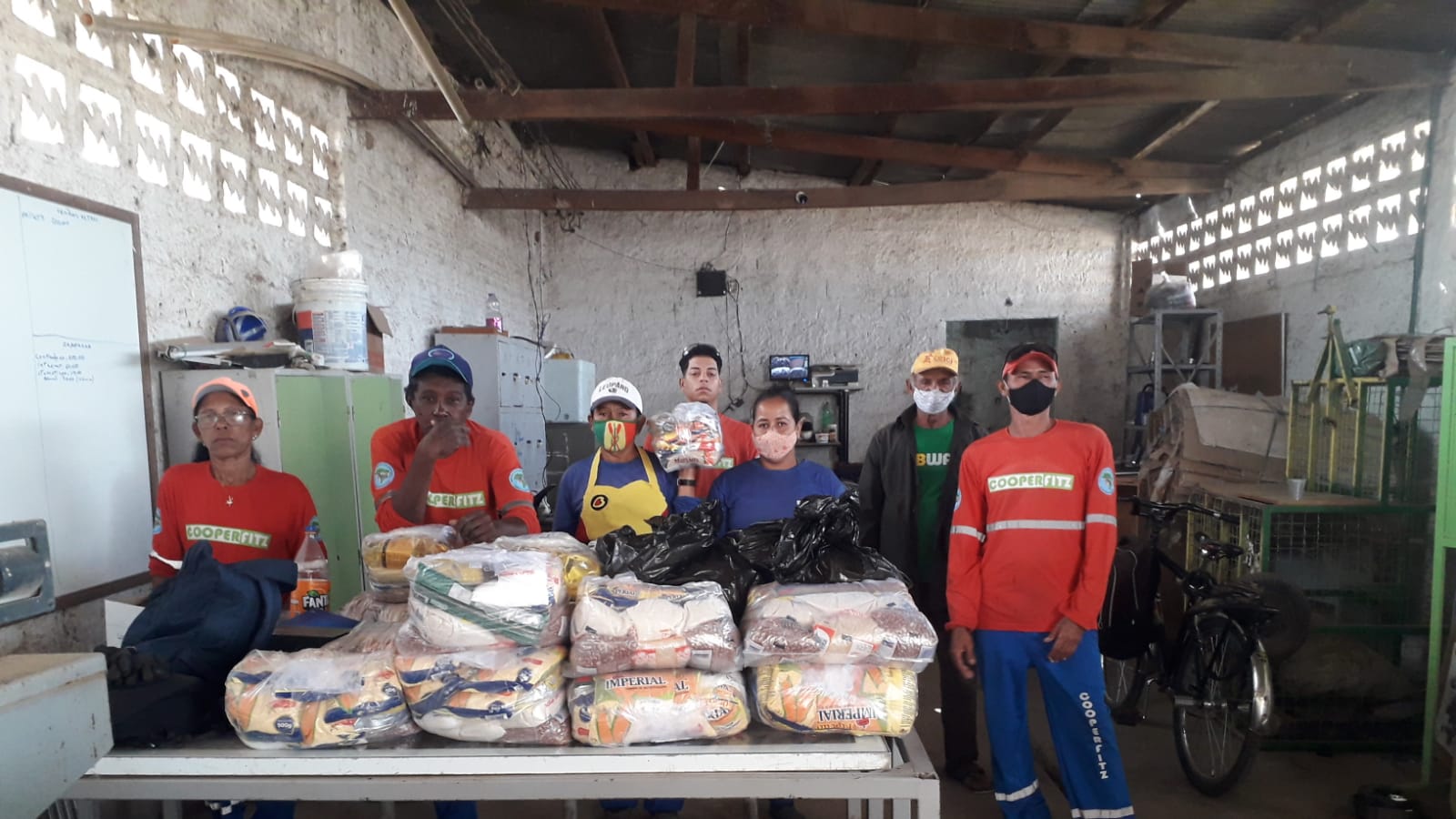 SAAE Juazeiro fortalece parceria e garante apoio aos catadores da Cooperfitz