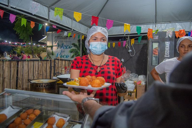Prefeitura de Juazeiro convida ambulantes que atuam em eventos para debater melhorias para o setor