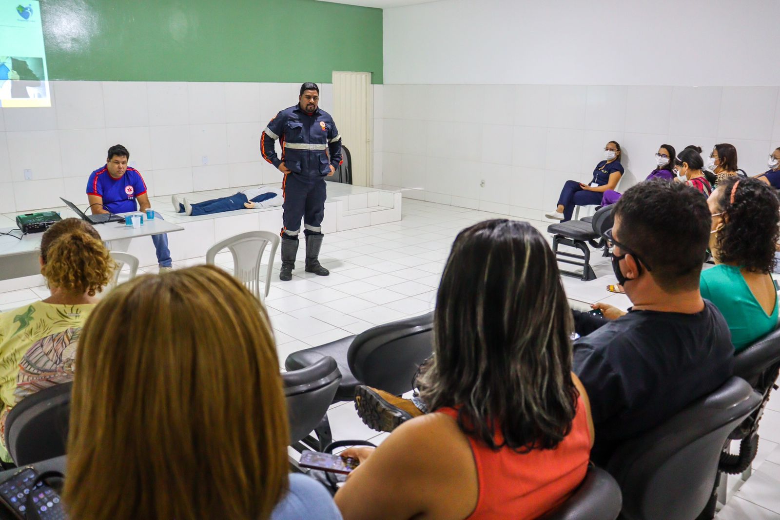 Prefeitura inicia treinamento de primeiros socorros para profissionais da rede municipal de ensino em Juazeiro