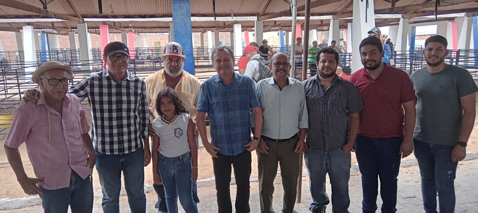 Representando a Prefeitura de Juazeiro, equipe técnica da Adeap participa da Expo Uauá em busca de ideias de sucesso a serem implementadas nos eventos que realizam