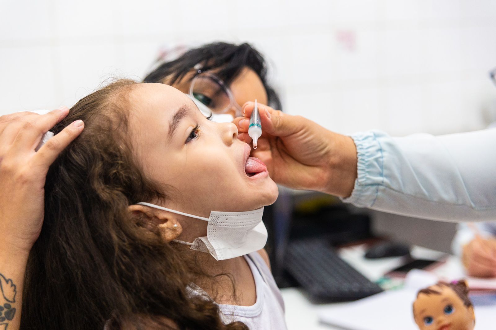Mais de 1.150 crianças de Juazeiro são vacinadas contra a Poliomielite no Dia D da zona urbana neste sábado