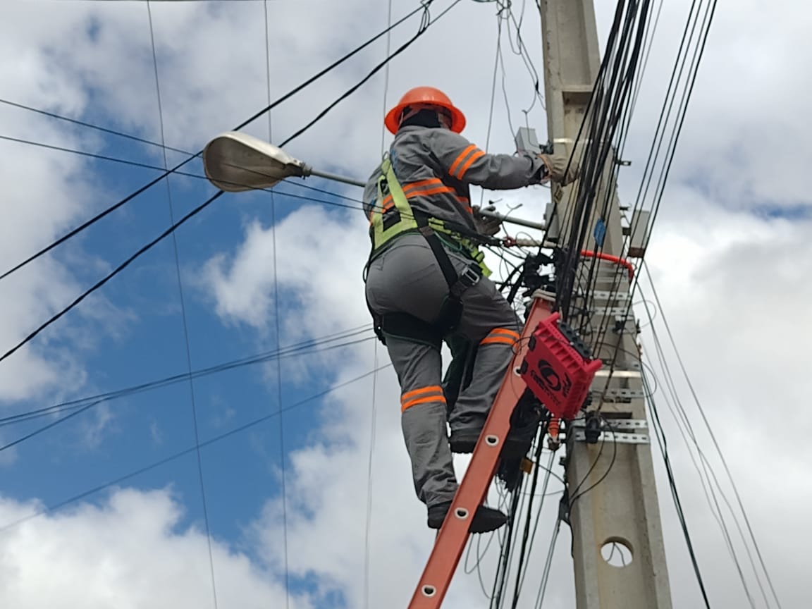 Com mais de 6 mil atendimentos na área urbana, Disk Luz dá mais agilidade na solução de demandas de iluminação pública em Juazeiro