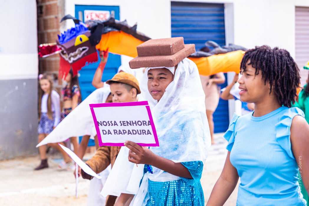 Desfile cívico valoriza a cultura regional através da educação na Lagoa do Salitre, interior de Juazeiro