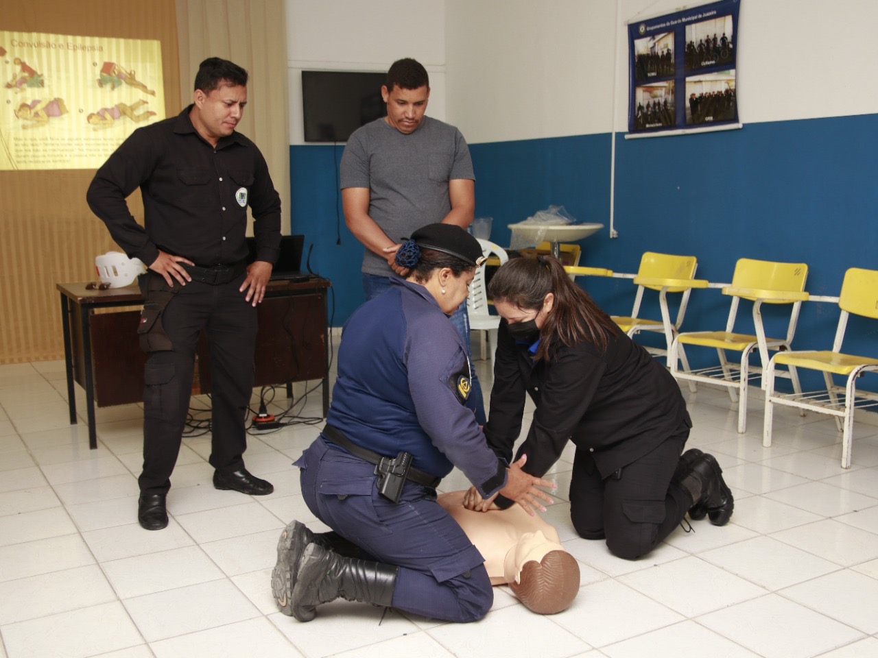 Vigilantes do Mercado do Produtor de Juazeiro passam por curso de qualificação promovido pela Guarda Civil Municipal
