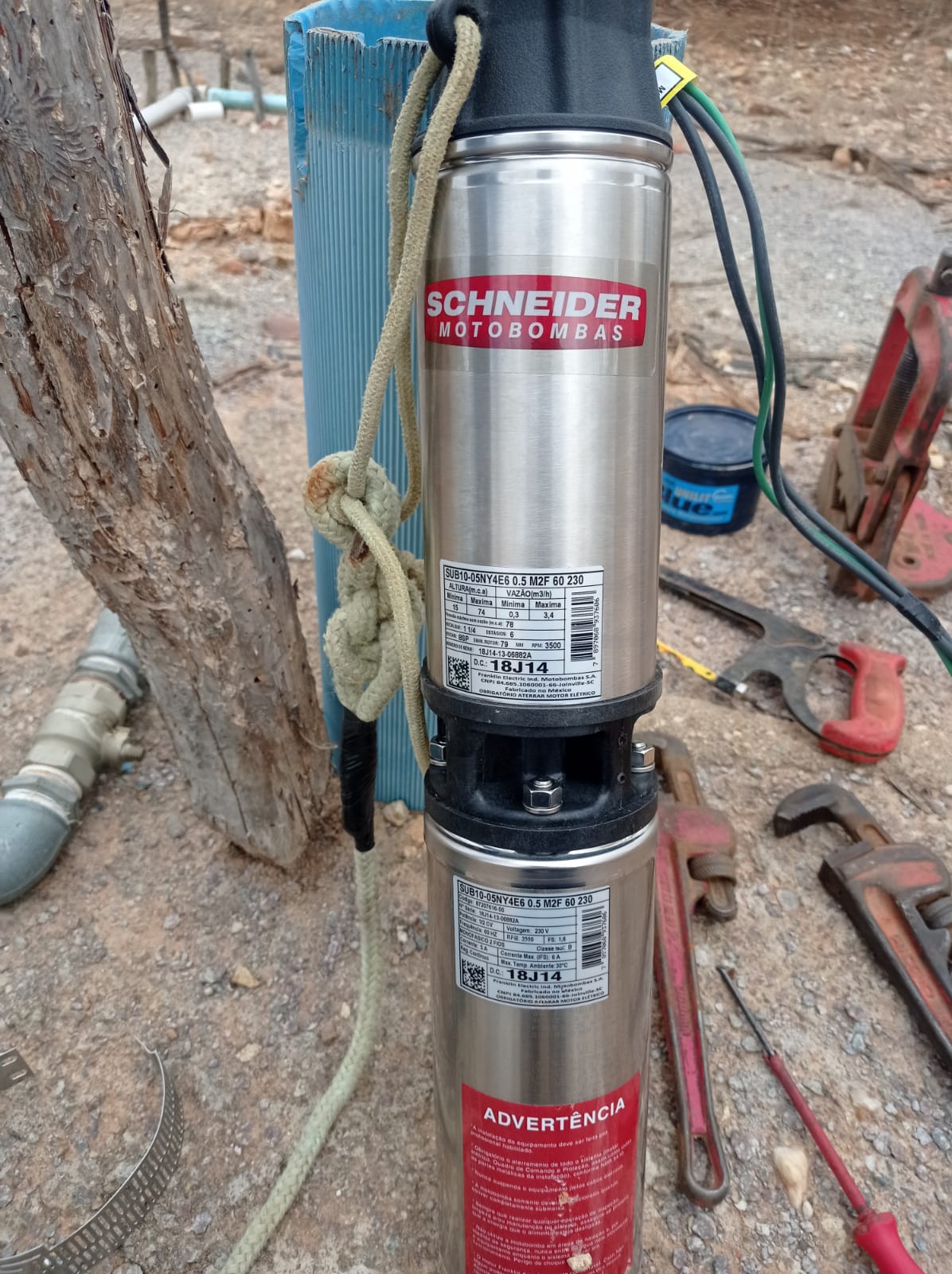 SAAE realiza troca de bomba de mais um poço artesiano no interior de Juazeiro