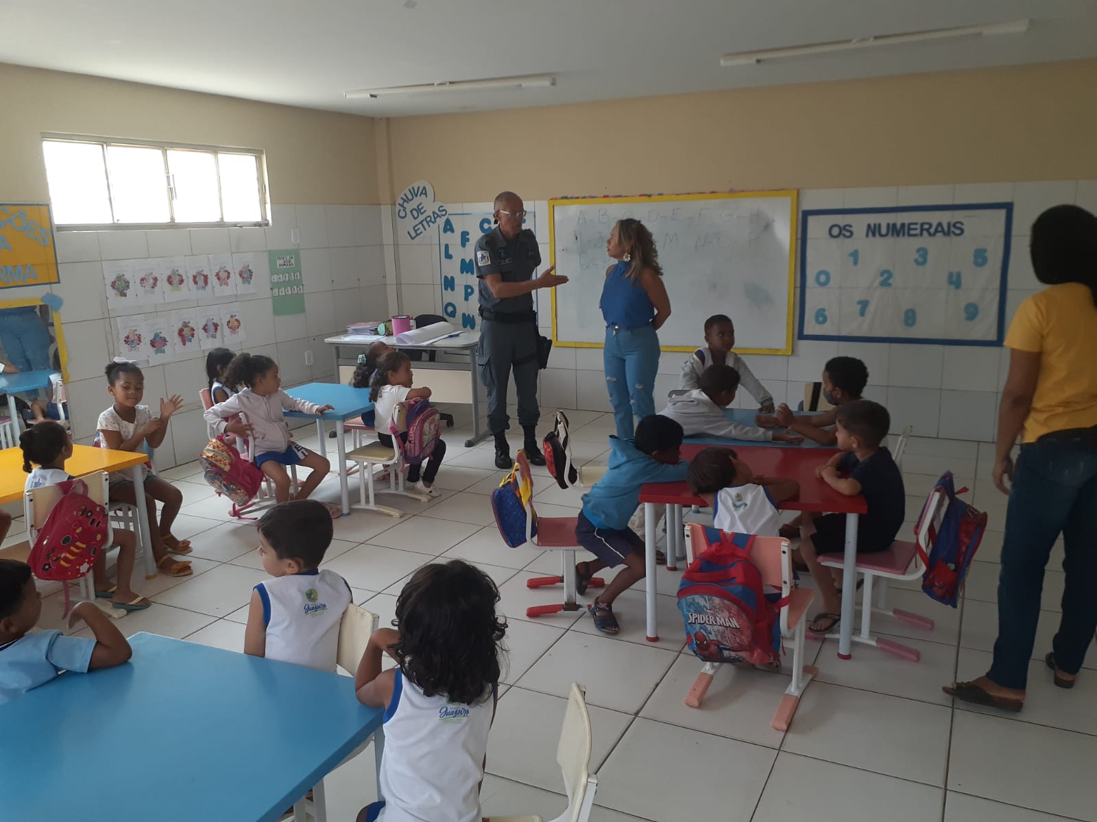 Prefeitura de Juazeiro promove palestras educativas sobre modelos de segurança preventiva e convivência cidadã para estudantes da rede municipal de ensino
