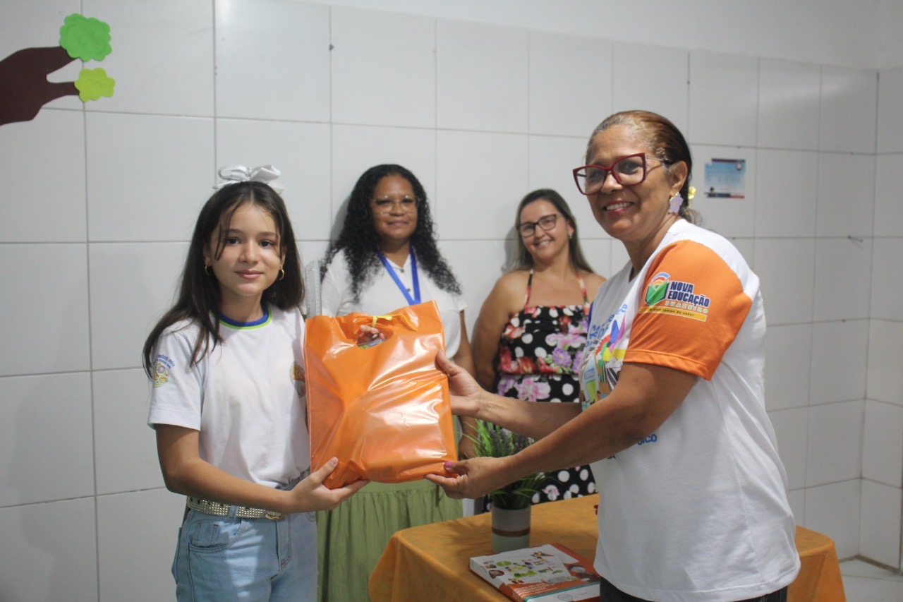 Estudantes da rede municipal de Juazeiro são premiados por trabalhos sobre educação ambiental e conquistam título de escola bicampeã