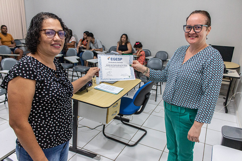 Escola de Gestão Pública de Juazeiro certifica mais de 20 servidores municipais em capacitação voltada para a qualidade no atendimento