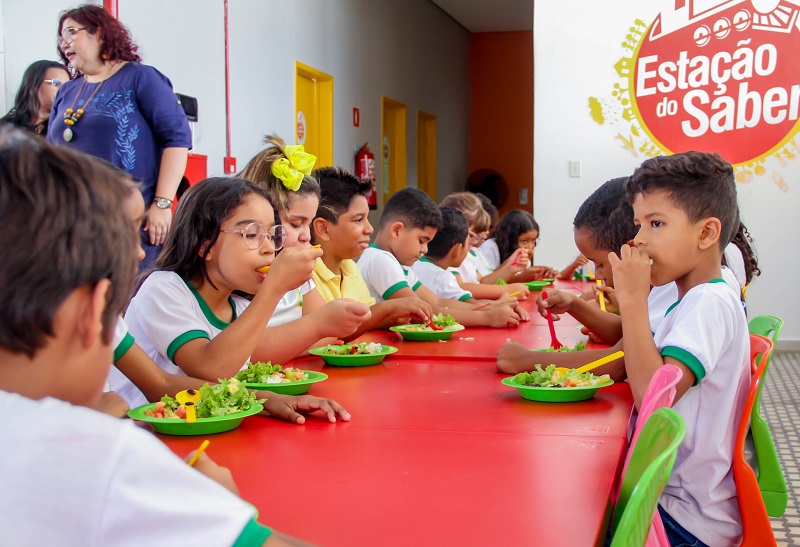 Prefeitura de Juazeiro reforça compromisso em ofertar merenda escolar de qualidade nas escolas municipais
