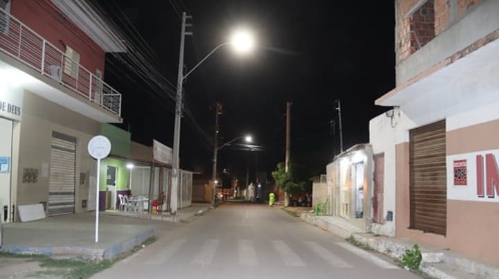 ‘Disk Luz’: Em 10 dias mais de 35 comunidades da sede e interior de Juazeiro receberam os serviços do programa