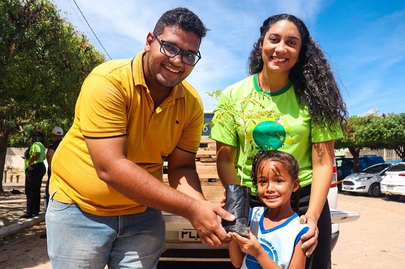 Prefeitura de Juazeiro realiza ação socioambiental em alusão ao 44º aniversário do bairro João Paulo II
