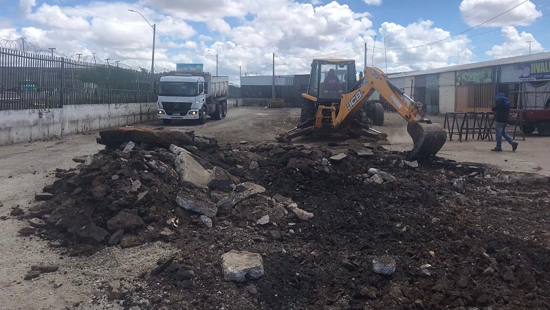 Pavimentação asfáltica no Mercado do Produtor vai melhorar o fluxo de veículos