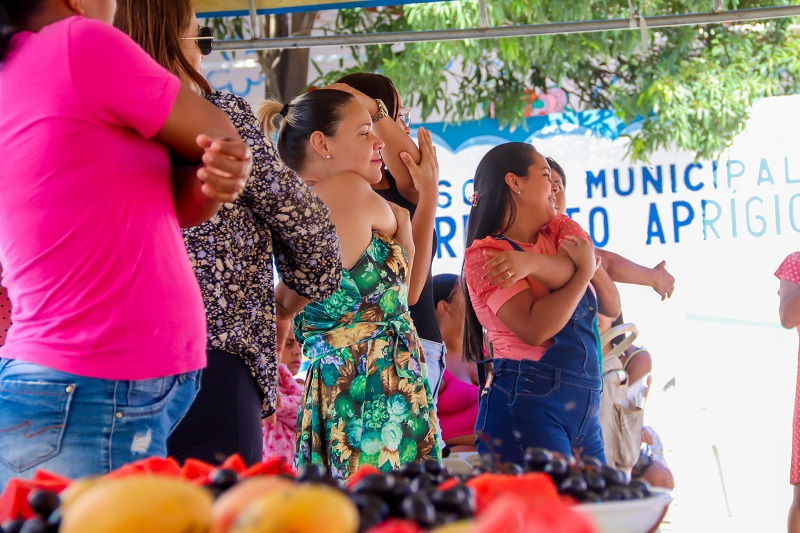 Mês das Mães: Prefeitura de Juazeiro realiza ação social com mães dos Residenciais Juazeiro I, II e II