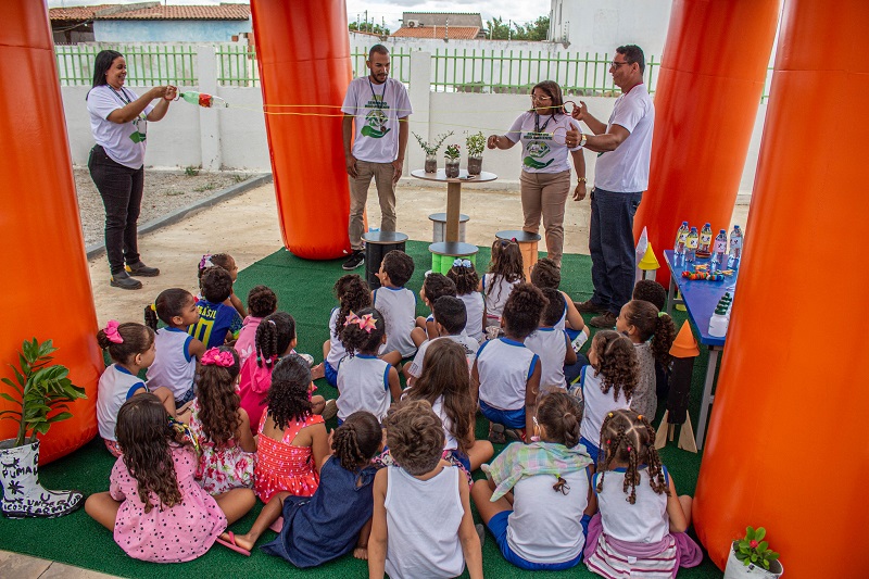 Ação sobre Educação ambiental movimenta escola da Rede Municipal de Ensino