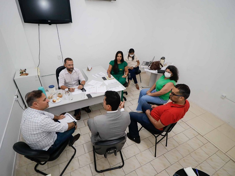 Prefeitura de Juazeiro desenvolve ações para otimizar a abertura de empresas no município