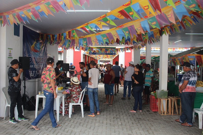 Programação do “Forró nas Feiras” animou o sábado no Mercado Joca de Souza Oliveira