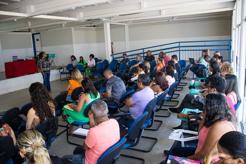 Educação inclusiva pautou formação para profissionais de ensino cívico-militar realizada pela Prefeitura de Juazeiro