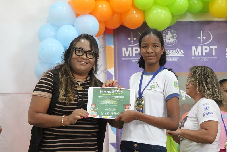 ‘Prêmio MPT na Escola’: Prefeitura de Juazeiro premia estudantes selecionados na etapa municipal