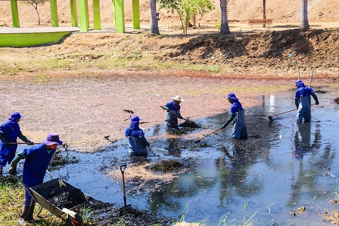 Prefeitura de Juazeiro revitaliza lago no Parque Lagoa do Calu
