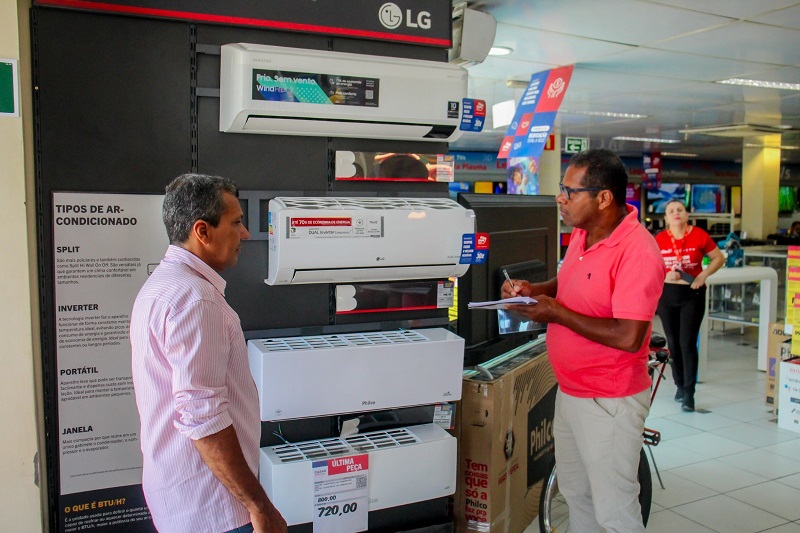 Black Friday: Procon de Juazeiro divulga pesquisa de preços e dá dicas para consumidores evitarem golpes