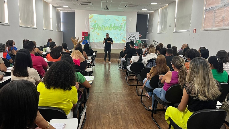 Prefeitura de Juazeiro promove mais um encontro formativo sobre avaliações externas da rede municipal de ensino