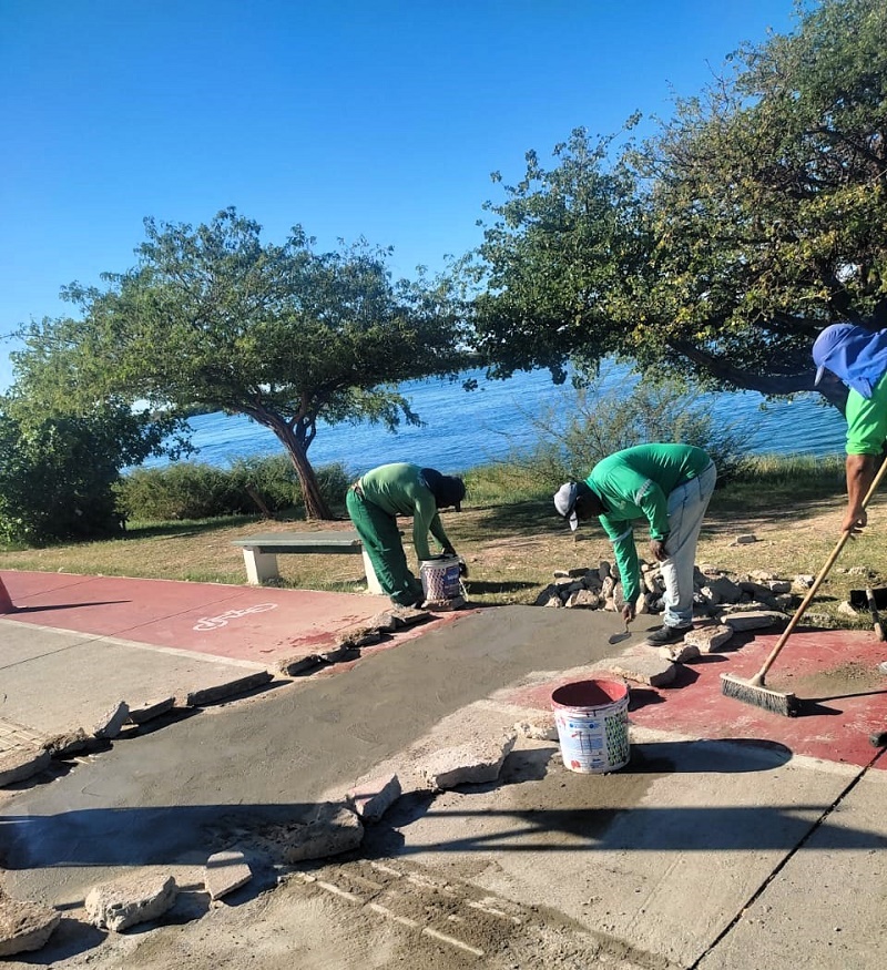 Para reforçar a segurança e a acessibilidade, Prefeitura de Juazeiro segue com melhorias na pista de caminhada na Orla fluvial