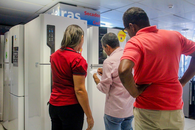 No mês da Black Friday, Procon de Juazeiro dá dicas para consumidor na hora das compras