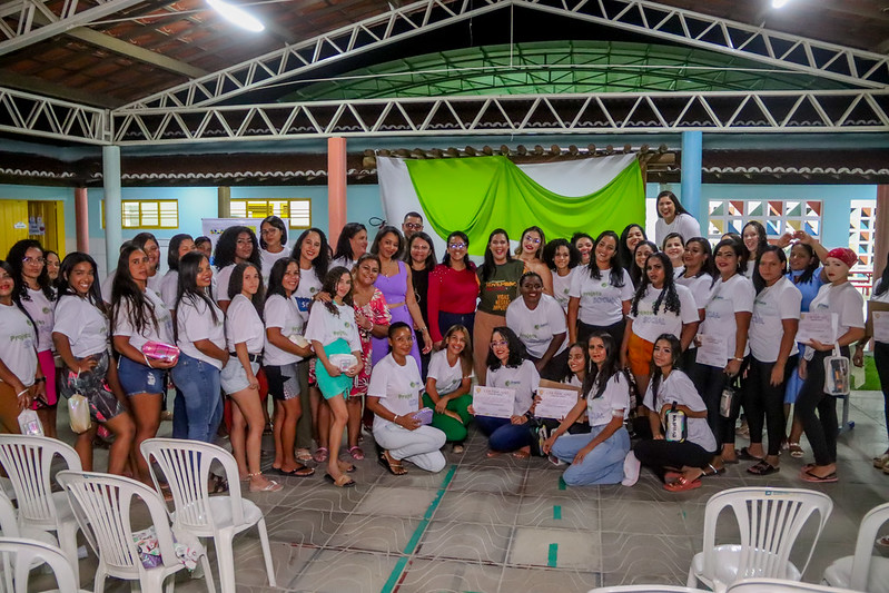 Prefeitura de Juazeiro capacita quase 50 mulheres dos residenciais para o mercado de trabalho