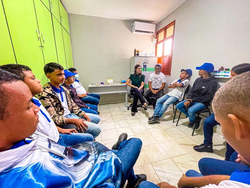 Estudantes da rede municipal de Juazeiro estão em fase final de preparação para torneio internacional de robótica