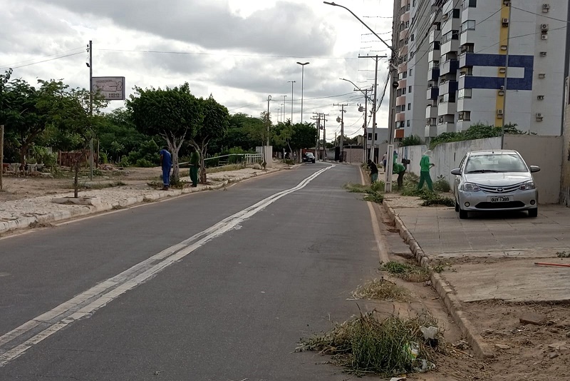Prefeitura de Juazeiro segue com mutirão de limpeza em diversos bairros