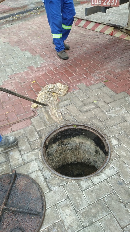 SAAE Juazeiro orienta sobre uso correto da rede de esgoto