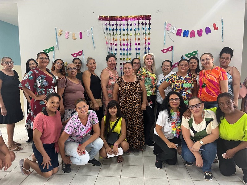 Em clima de Carnaval, mulheres são recebidas em mutirão de saúde na UBS CSU nesta quinta-feira (8)
