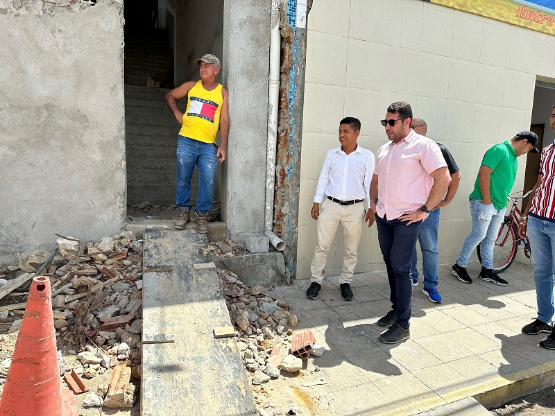 Prefeitura de Juazeiro realiza reunião sobre descarte irregular de entulhos